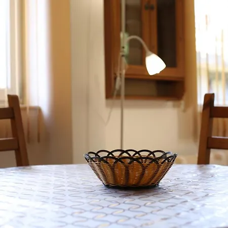 Apartman Spacious, Cosy & Bright 2 Bedroom, Central